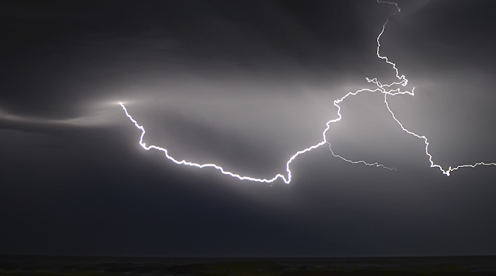 緊急 仕事に行きたくないと朝も夜も泣くのは 心のsos 転職エージェント活用のおすすめ理由転職エージェント